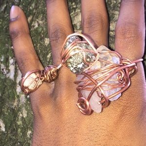 CUSTOMIZED CRYSTAL JEWELRY !